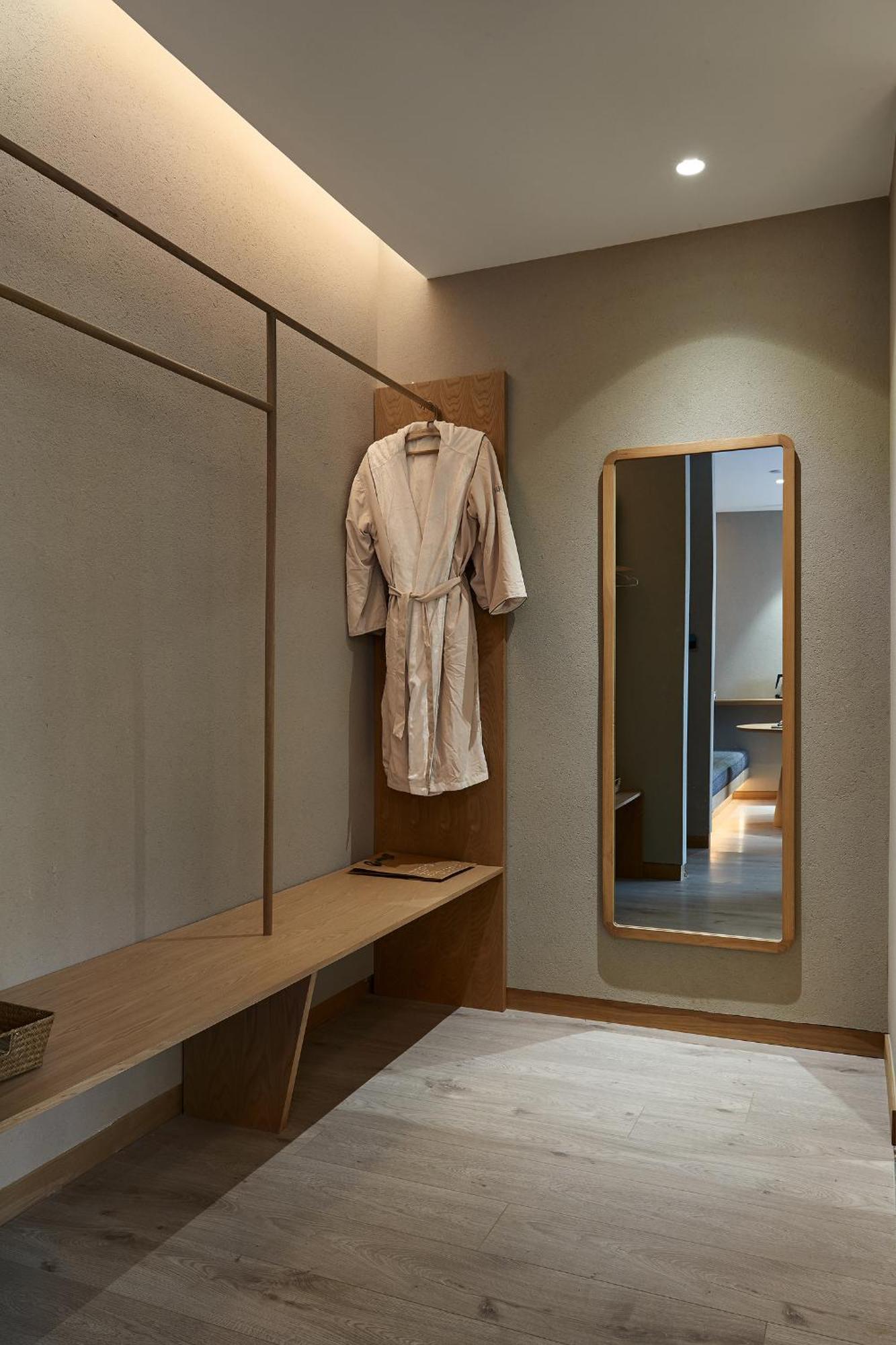 Ebo Hotel Hangzhou Wulin - 5 Mins Drive To The West Lake Exteriör bild