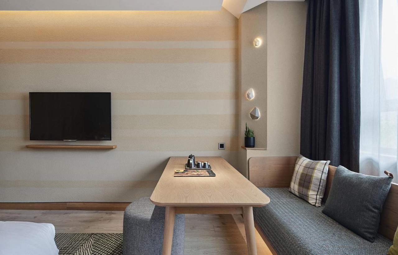 Ebo Hotel Hangzhou Wulin - 5 Mins Drive To The West Lake Exteriör bild