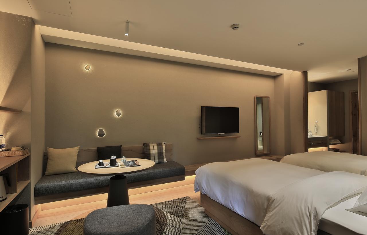 Ebo Hotel Hangzhou Wulin - 5 Mins Drive To The West Lake Exteriör bild